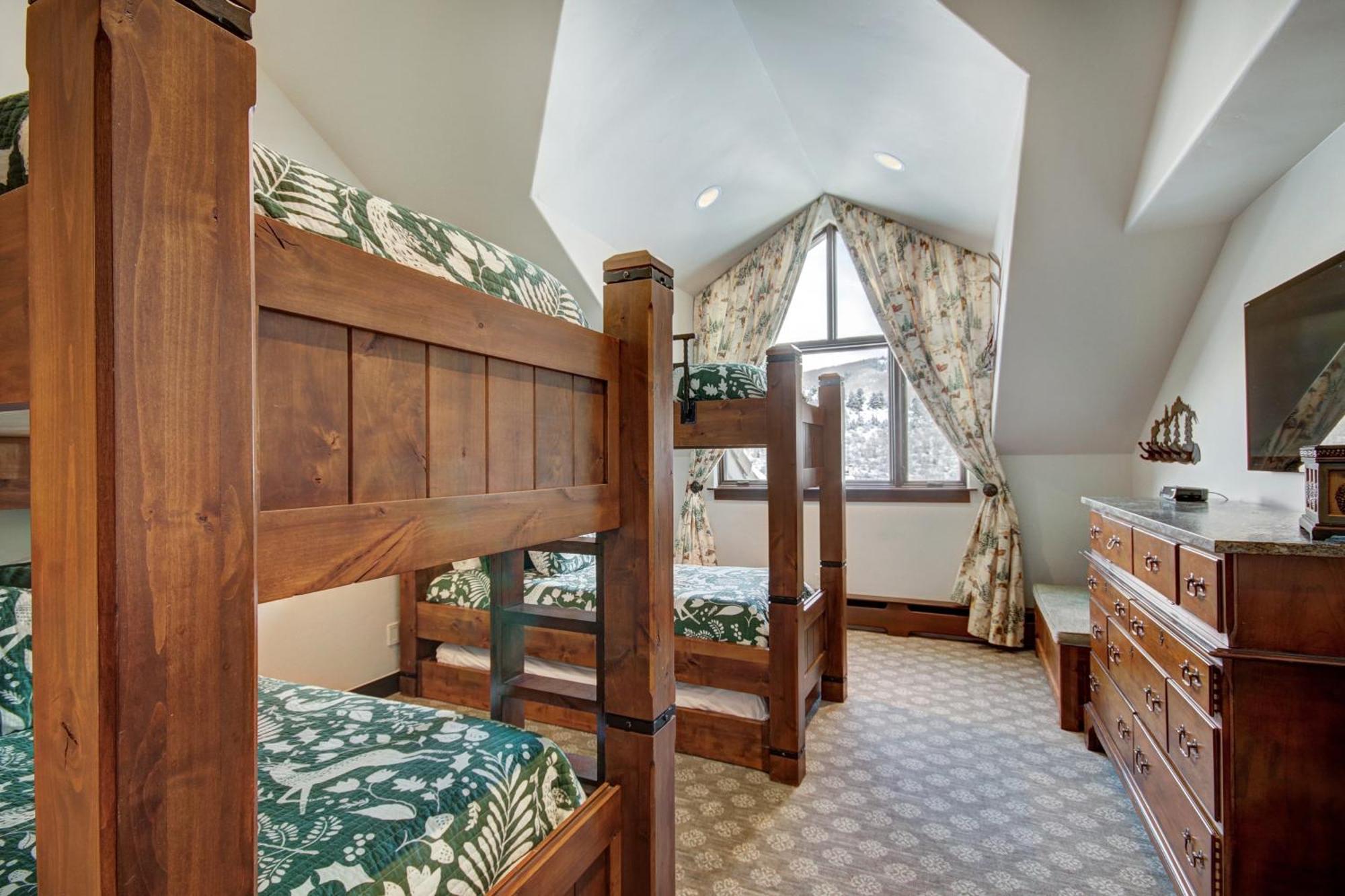 Luxury Ski-In 3 Bedroom Penthouse Inside Pines Lodge, Sleeps 10! Condo Beaver Creek Eksteriør bilde